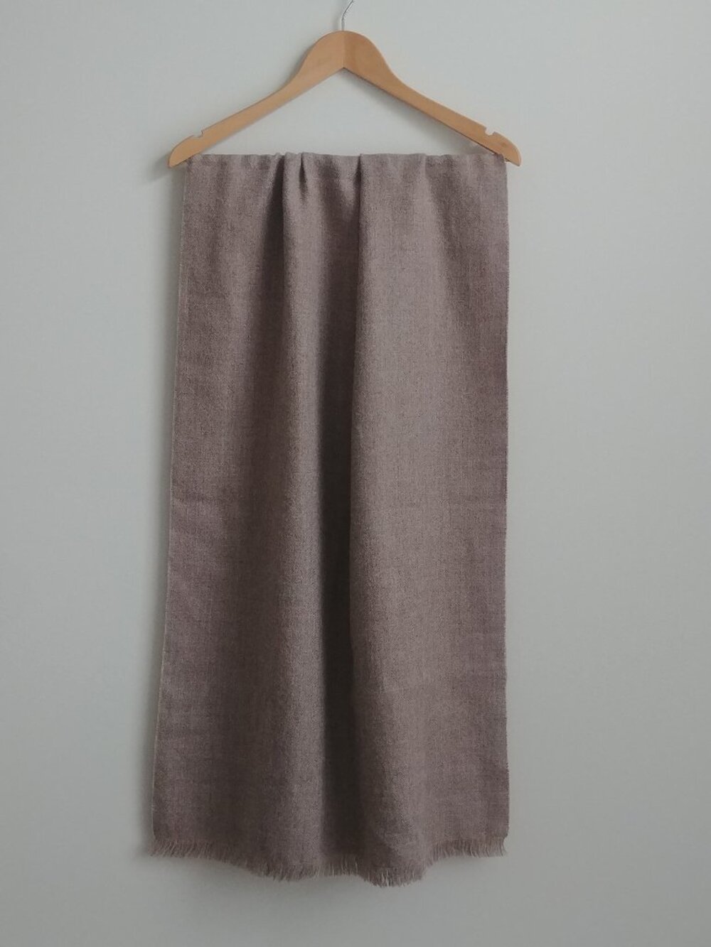 Alicia Adams 100% baby alpaca very large scarf neutral soft light fawn brown